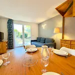 Les Deux Terrasses, 6 Pers Piscine Et Farniente *